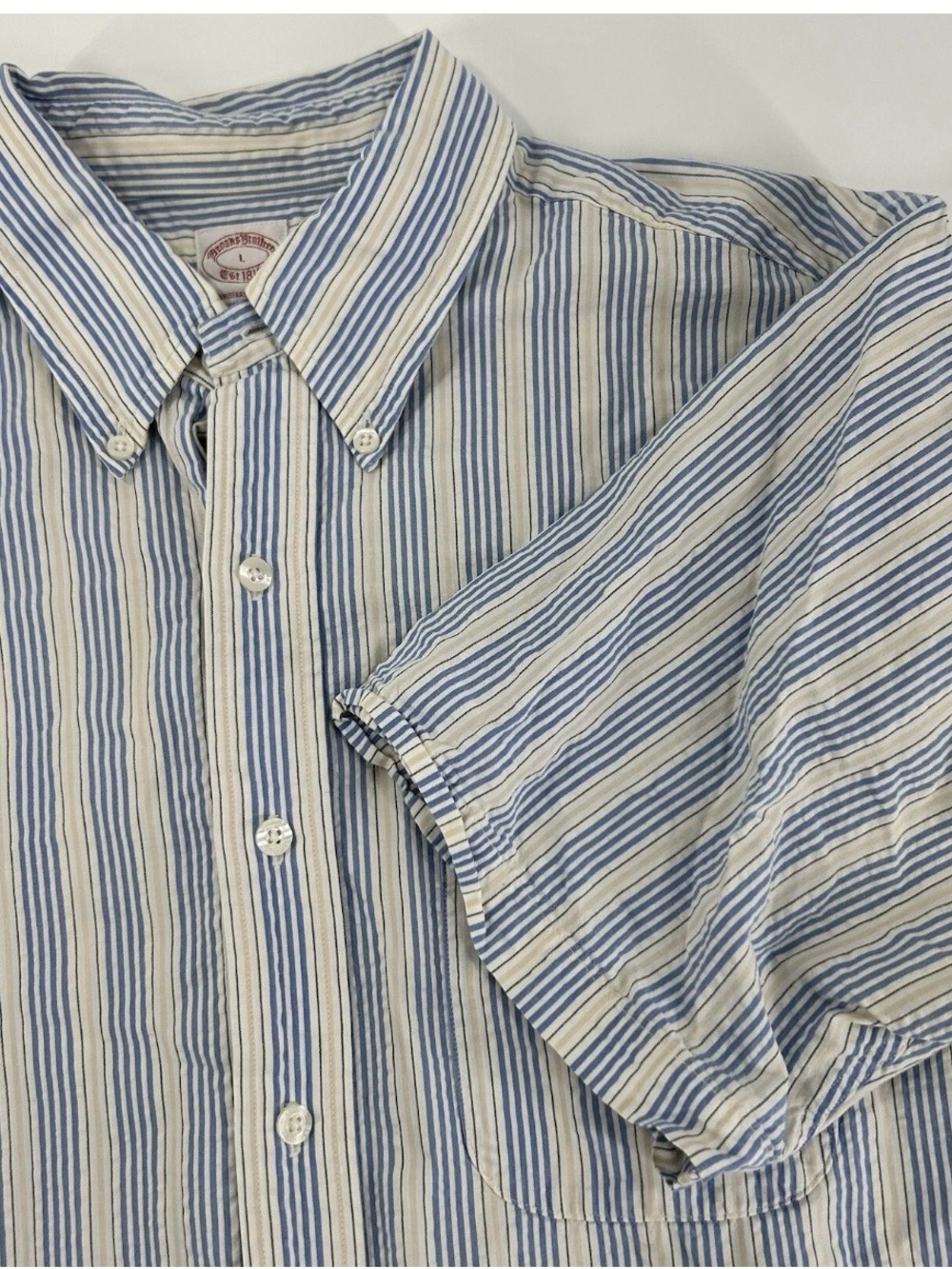 Brooks Brothers Men’s Short Sleeve Seersucker Large Button Up Yellow Shirt (116)